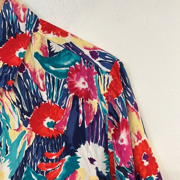 Vintage Nordstrom Point of View floral button up blouse- size medium - Picture 9 of 10